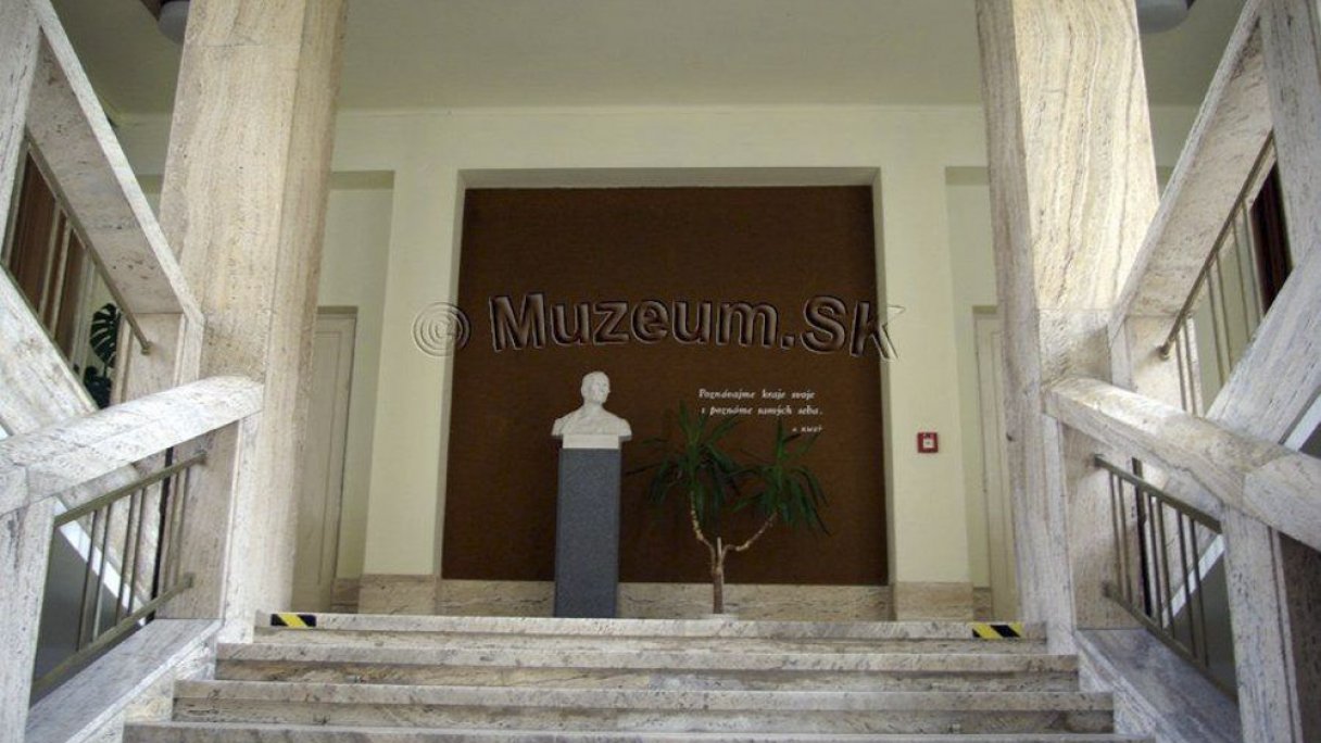 Slovenské národné múzeum v Martine 2 Zdroj: https://www.muzeum.sk/etnograficke-muzeum-snm-martin.html