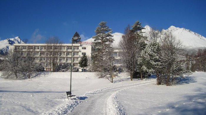 Špeciálny rodinný zimný balíček - Hotel Morava ** Tatranská Lomnica