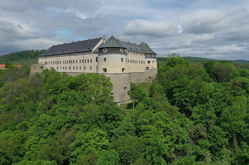 Hrad Červený kaštieľ, jeden z najnavštevovanejších hradov